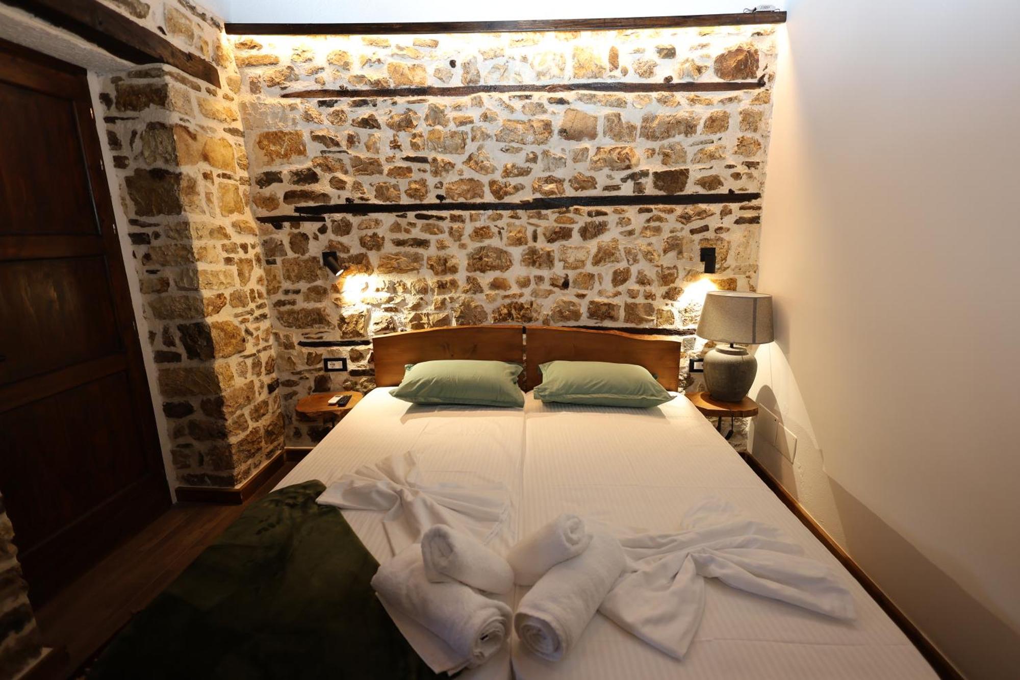Ador Boutique Hotel Berat Exteriér fotografie