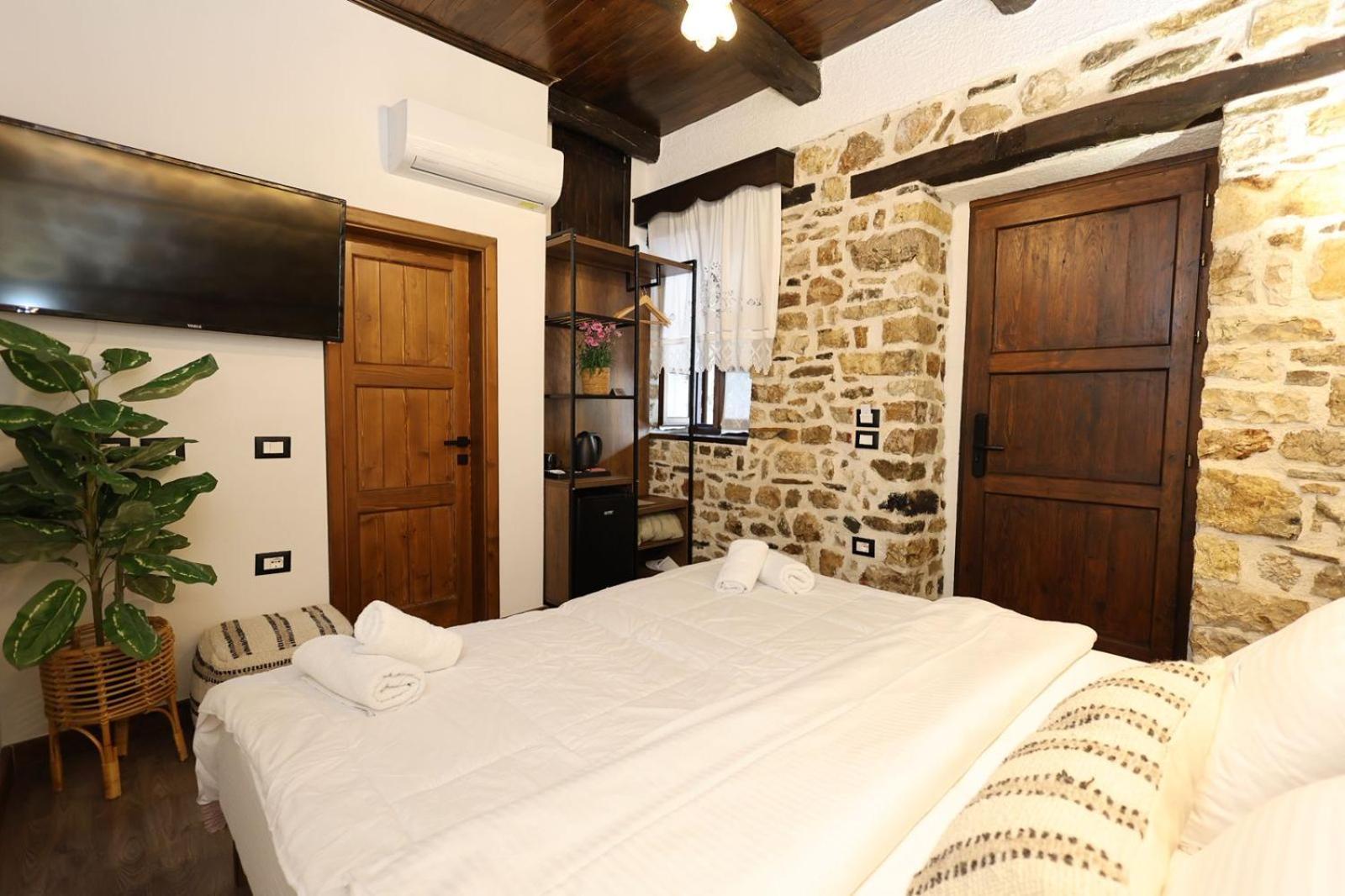 Ador Boutique Hotel Berat Exteriér fotografie