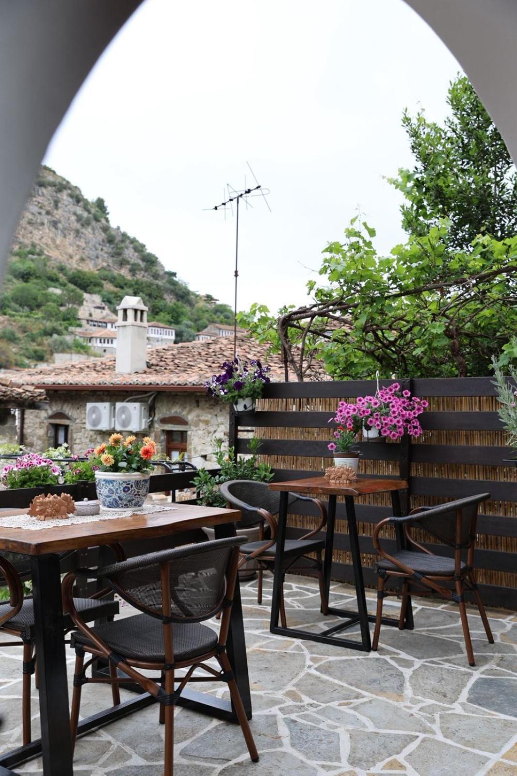Ador Boutique Hotel Berat Exteriér fotografie